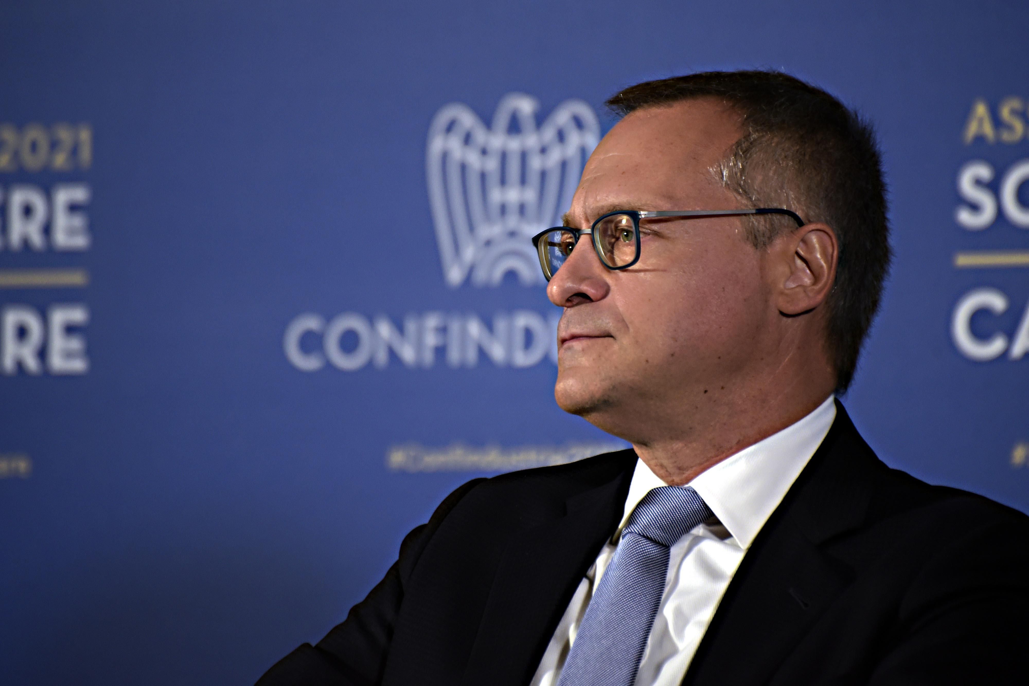 Industriali pentiti: fermate il pass