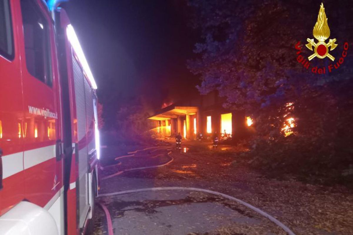 In Lombardia droni e satelliti contro la terra dei fuochi. In un anno 16 roghi sospetti