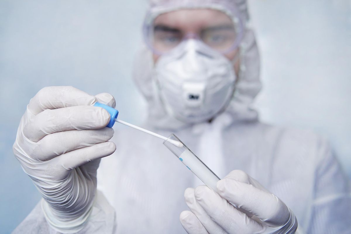 L’obbligo di card è insostenibile: necessari tre milioni di tamponi al giorno