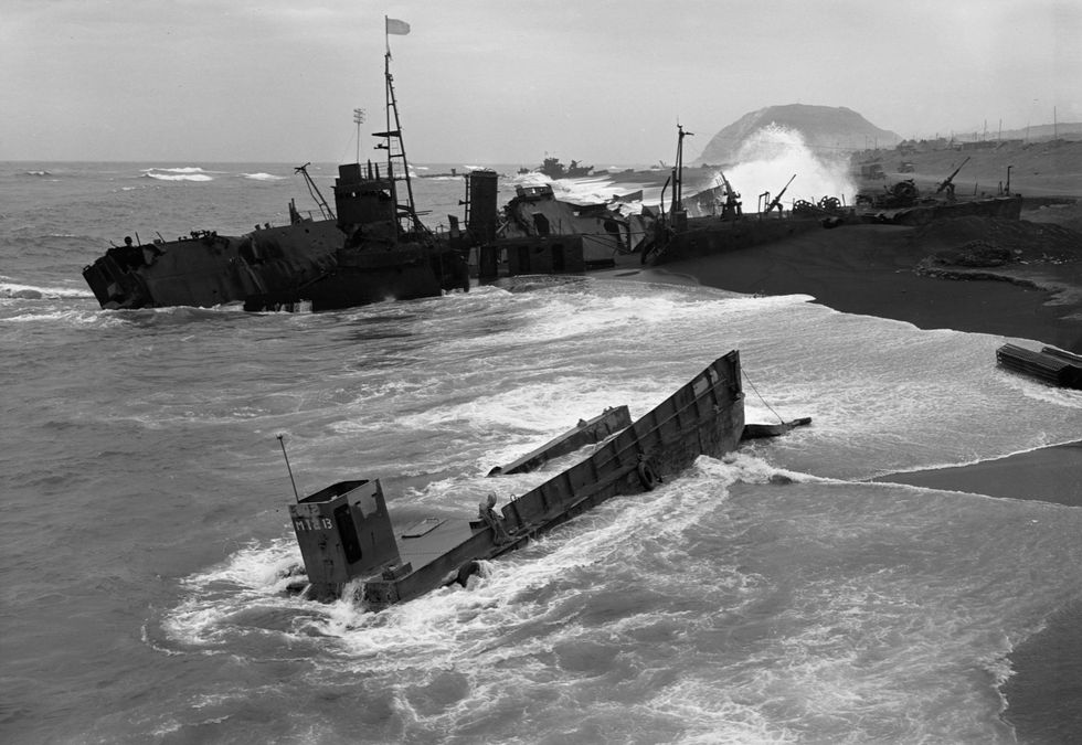 iwo jima navi guerra relitti