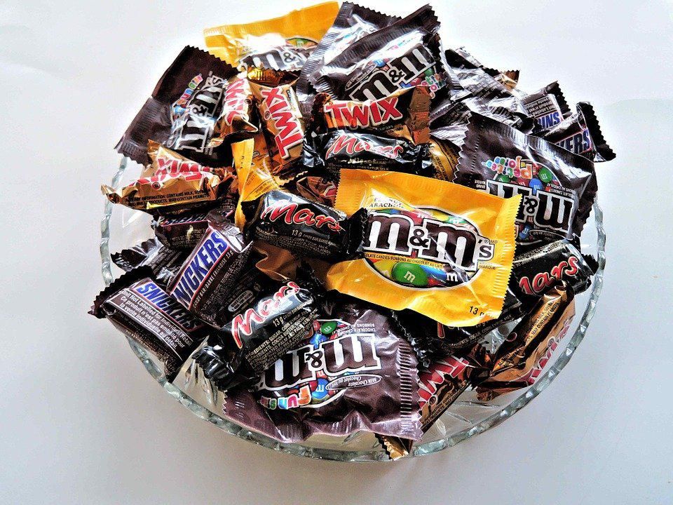 https://www.maxpixel.net/Chocolates-Halloween-Candy-Small-Size-Sweet-Nuts-1014629