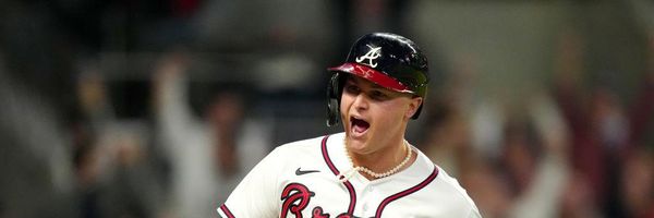 Braves player pearls why does Joc Pederson wear pearl necklace