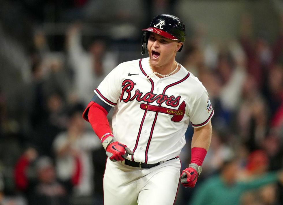 How Joc Pederson's pearls became signature look for the slugger, Braves  fans – WSB-TV Channel 2 - Atlanta