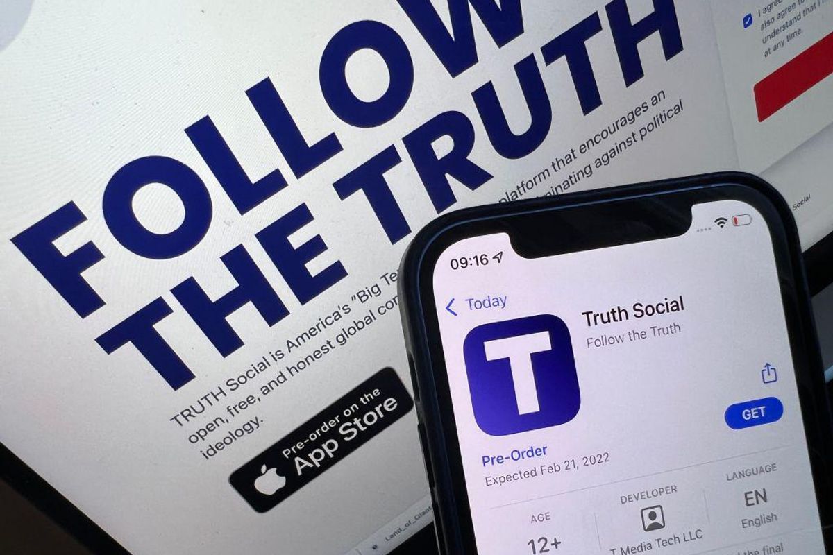 Trump si fa la sua «Verità» contro Big Tech