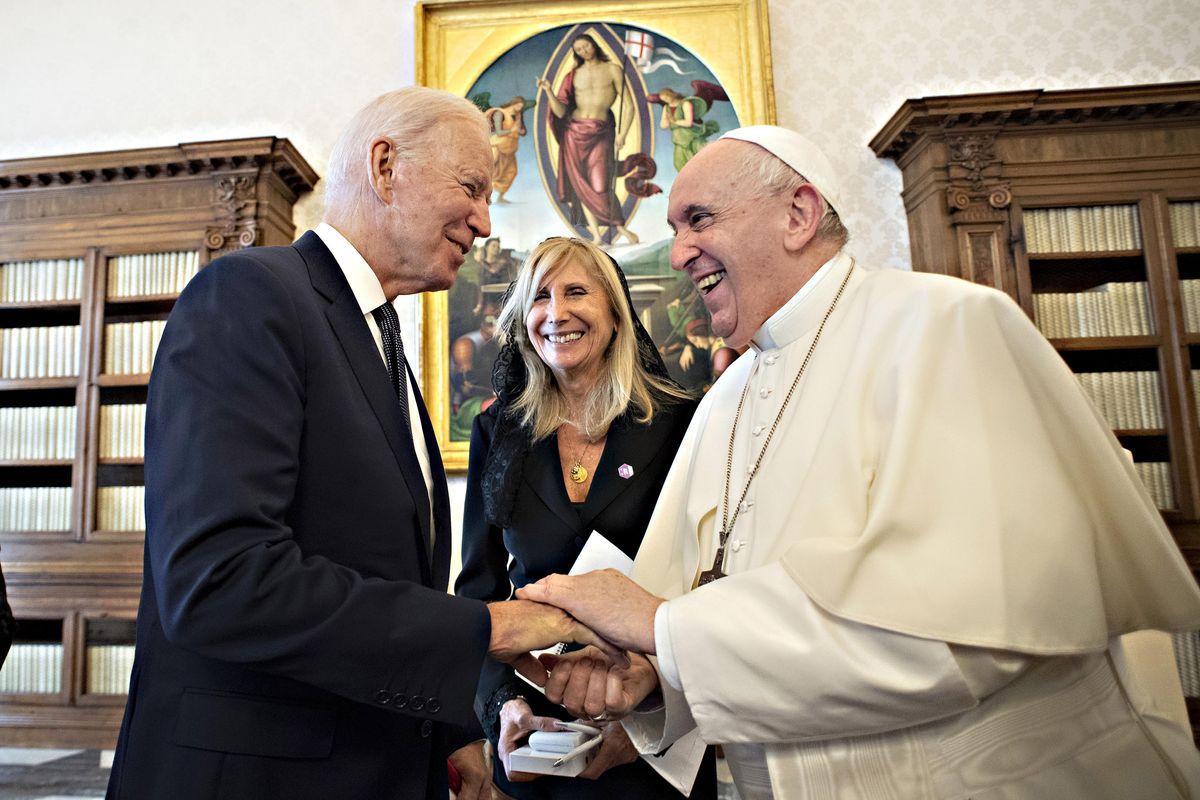 Joe e Francesco uniti su Covid e clima. Ma sull’aborto preferiscono glissare