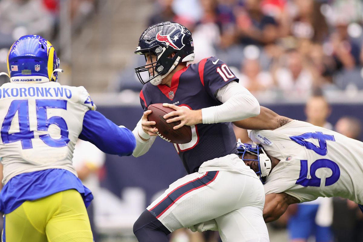 11 observations from the Texans' 38-22 loss to the Rams
