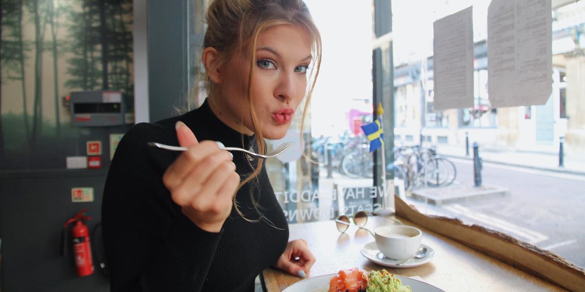 People Share Their Biggest Pet Peeves About Dining Out At Restaurants