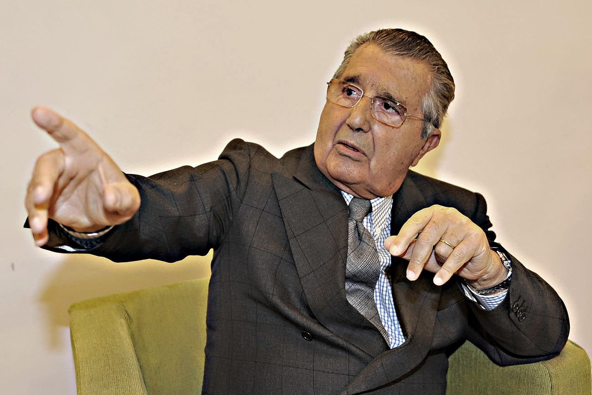 La Costituzione? Chissenefrega: basta la salute...