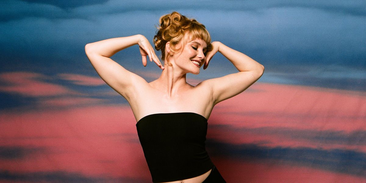 Kacy Hill Gets Nostalgic for 'Easy Going' Music Video