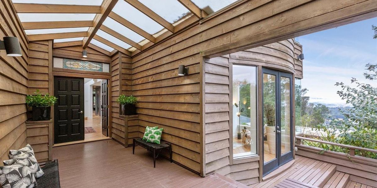 Set against Mt. Sutro, a bright four-bedroom home with indoor pool +  views asks $3.8 million - Vimarsana News