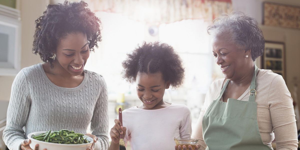10 Married People Told Me How They Survive The Holidays With Their In-Laws