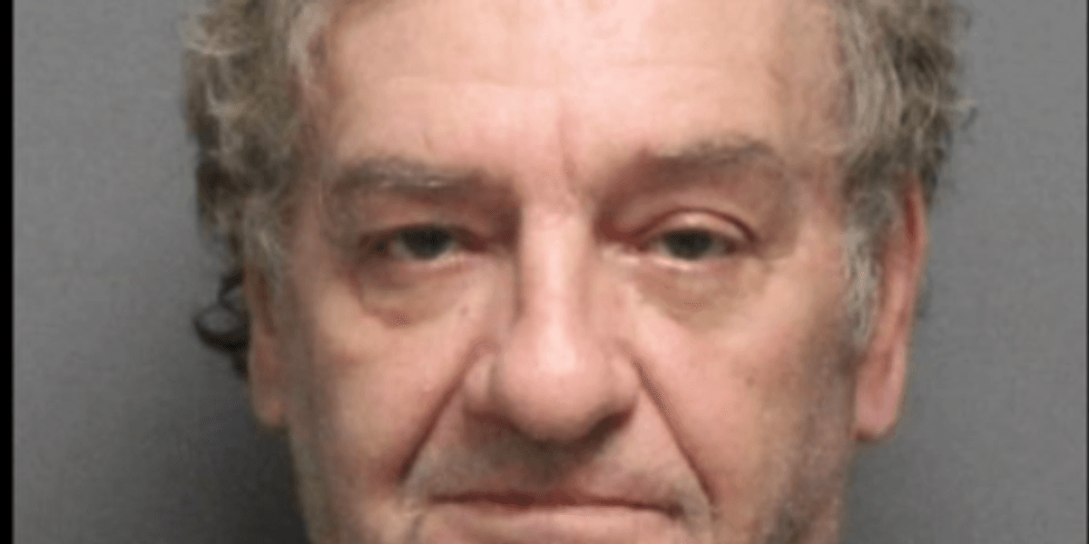 Prominent QAnon Streamer Turns Out To Be Registered Child Molester - Vimarsana News