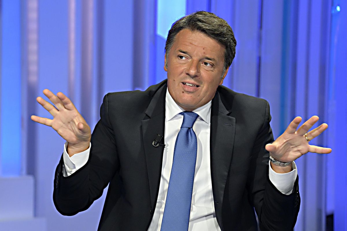 Il guru a Renzi: dossier sui grillini e un detective a caccia di scandali