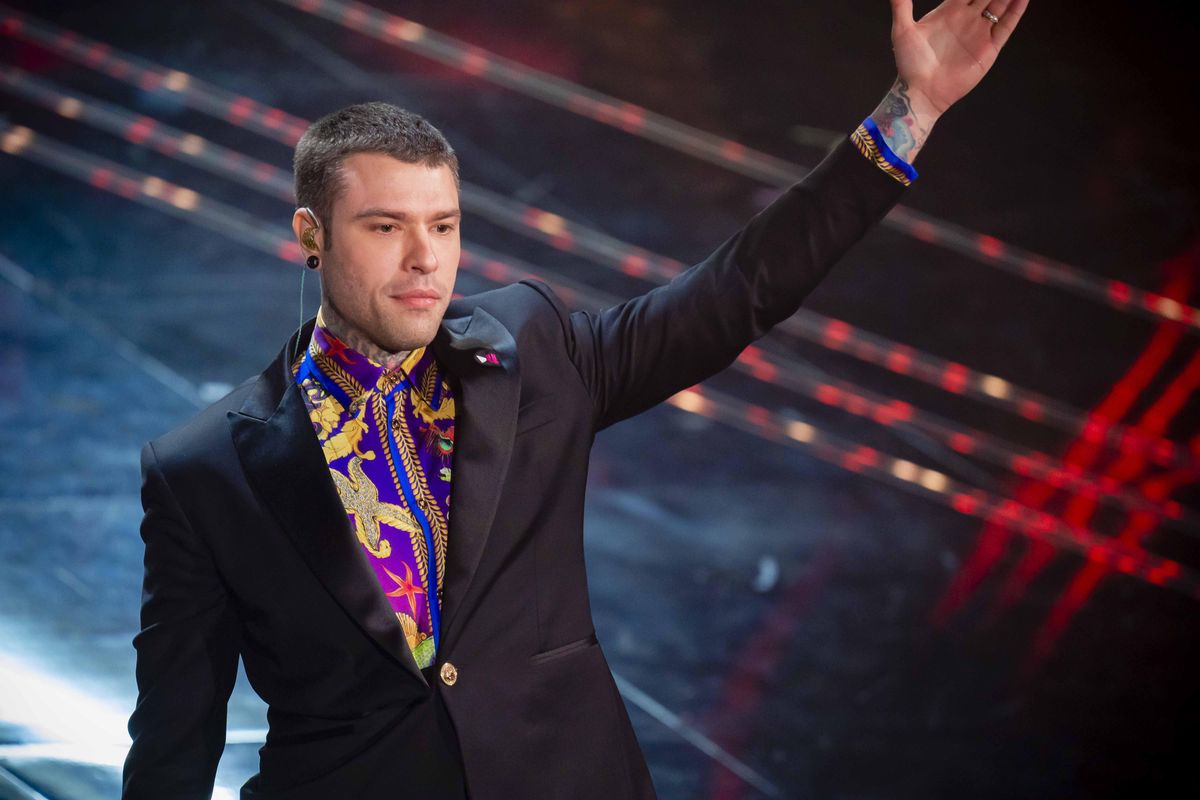 Si salvi chi può. Persino Fedez vuole farsi un partito