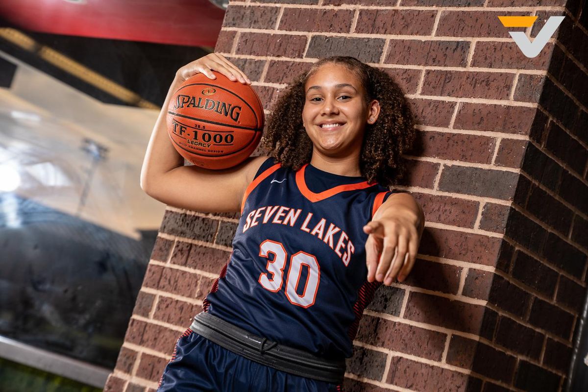 RIGHT ON TIME: Spartans' Carlton Dominates at Early Age