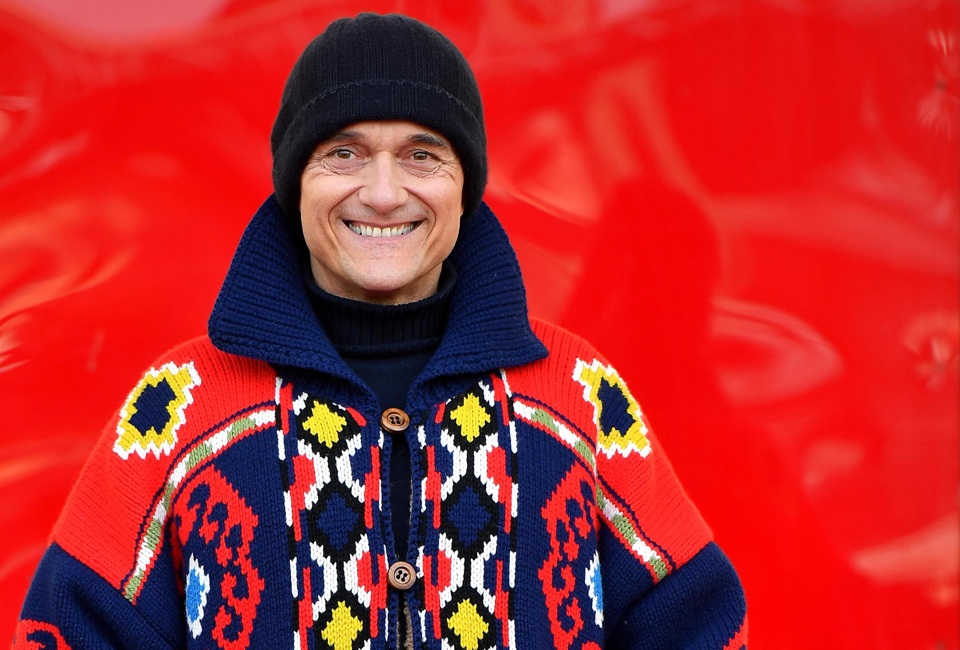 «Contrario all’aborto». Gogna per Signorini