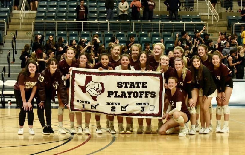 Cardiac Coogs strike again as Cinco Ranch rallies to top Cy-Fair in area round