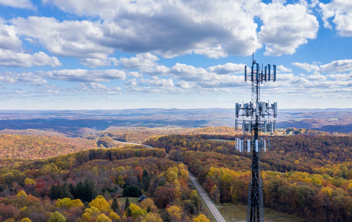 Penske Truck Leasing is urging its customers who use 3G telematics systems to upgrade to 4G or 5G networks, as major carriers will retire their 3G networks in 2022.