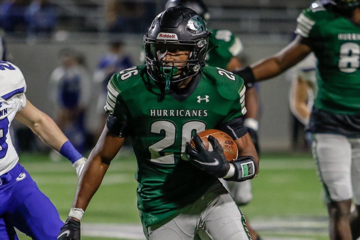 Hightower overcomes Manvel, in regional final for 1st time since '11