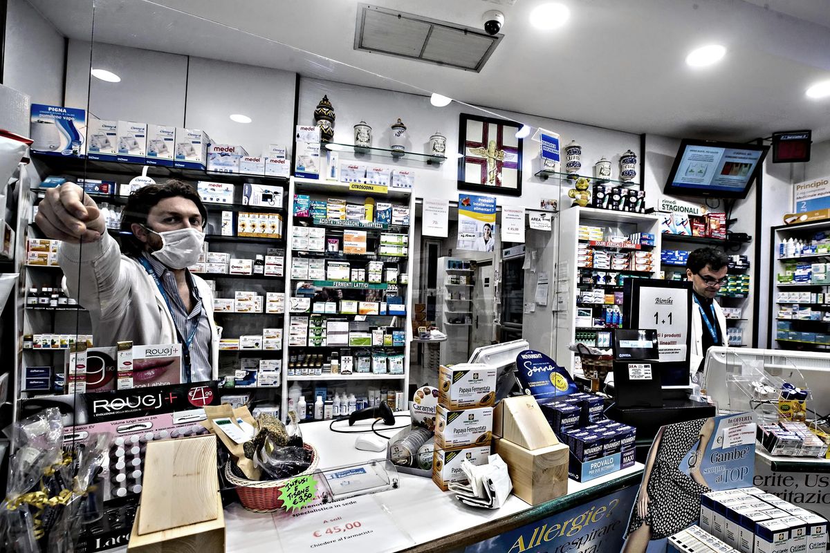 Scarseggiano le materie prime e sugli antibiotici scatta l’allarme