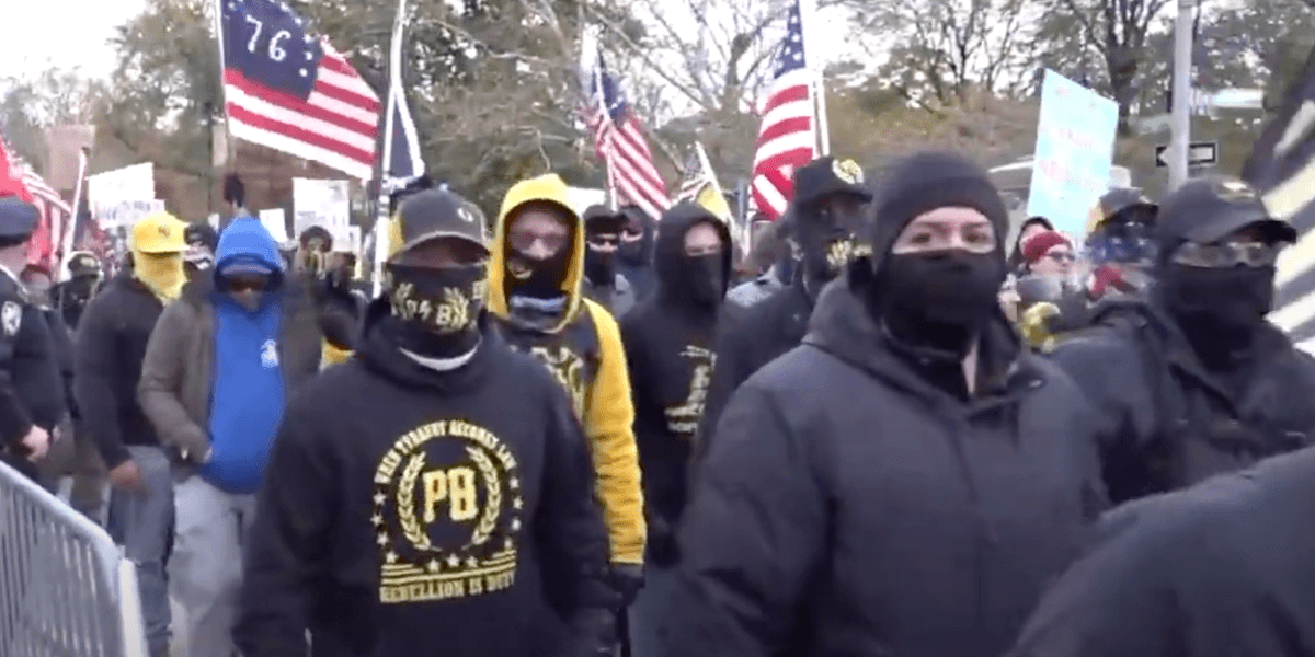 Proud Boys Show Up For Anti-Vax Rallies In New York And Los Angeles - Vimarsana News