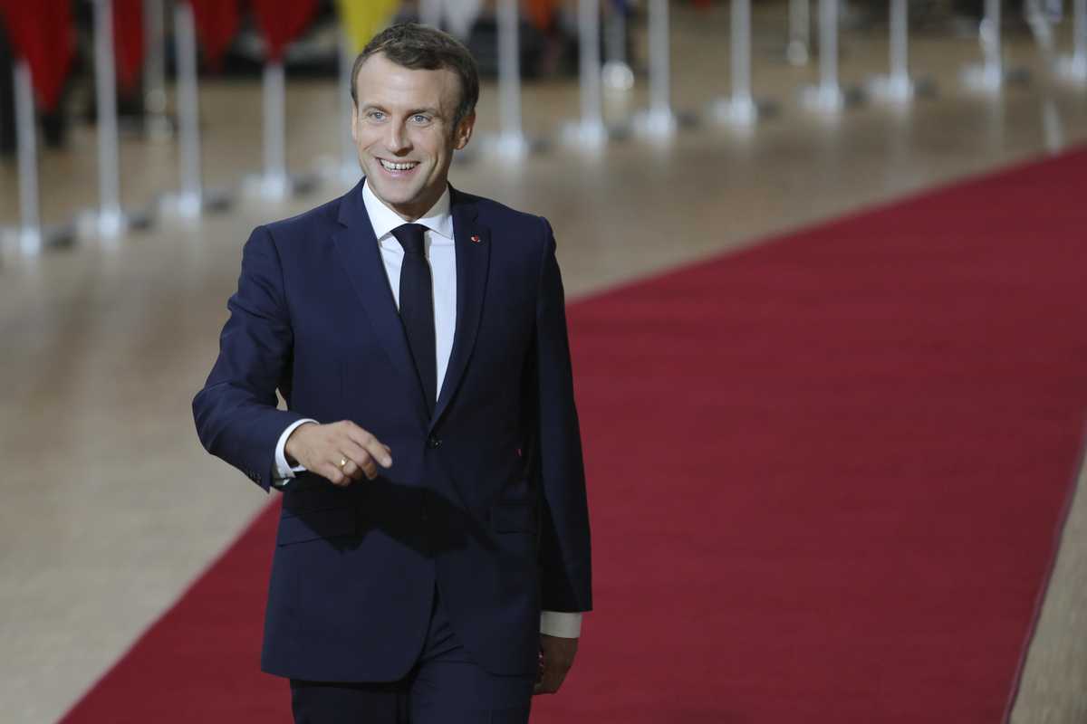 emmanuel macron trattato ue