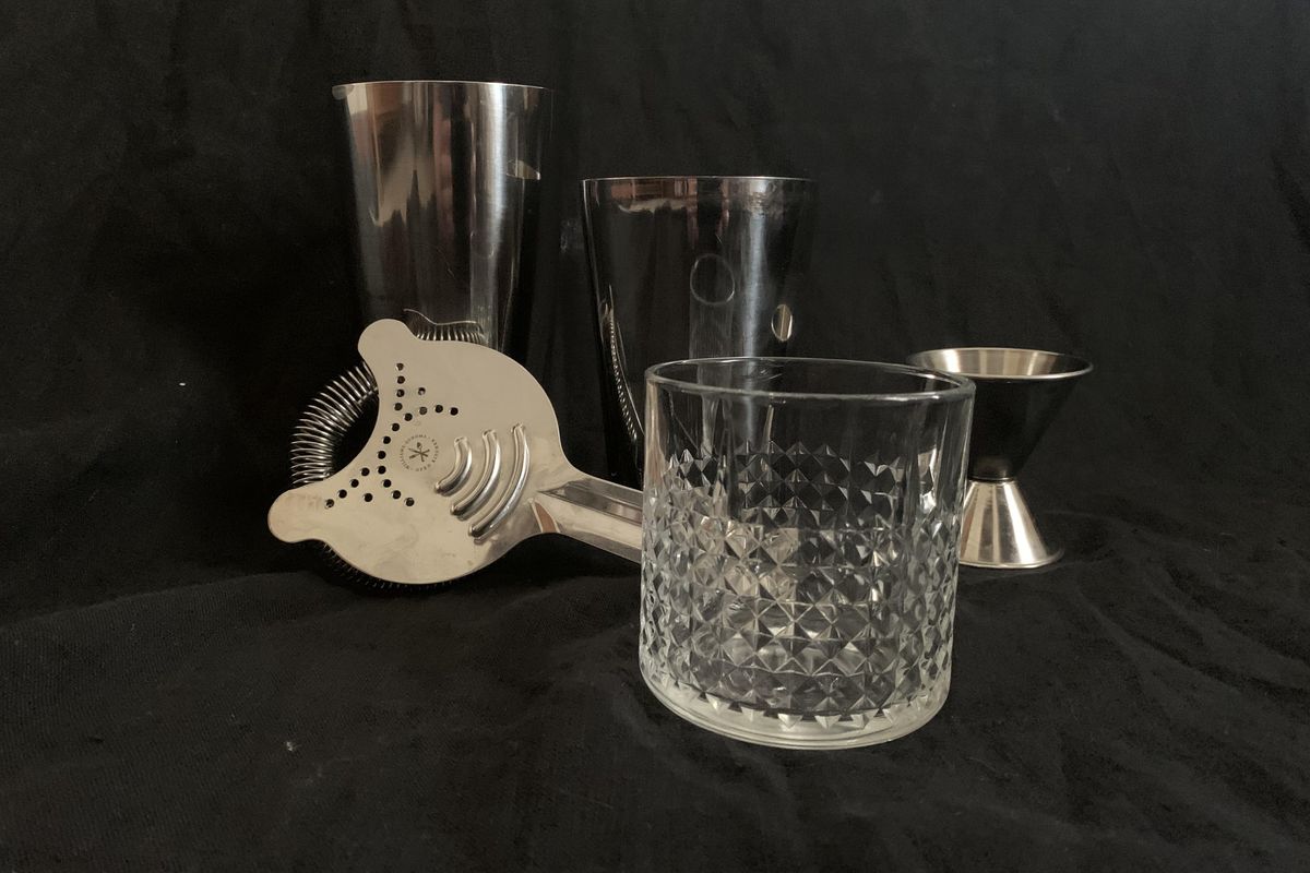 Welcome To Wonkette Happy Hour, With Gifts For The Bartender In Your Life!