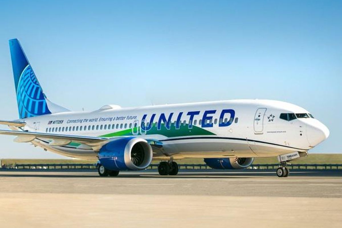 Did United Do Awesome Thing With Sustainable Jet Fuel? MOSTLY TRUE, Also SEVEN PINOCCHIOS.