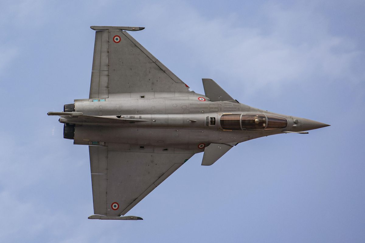 rafale jet politica estera di maio emirati italia francia trattato governo