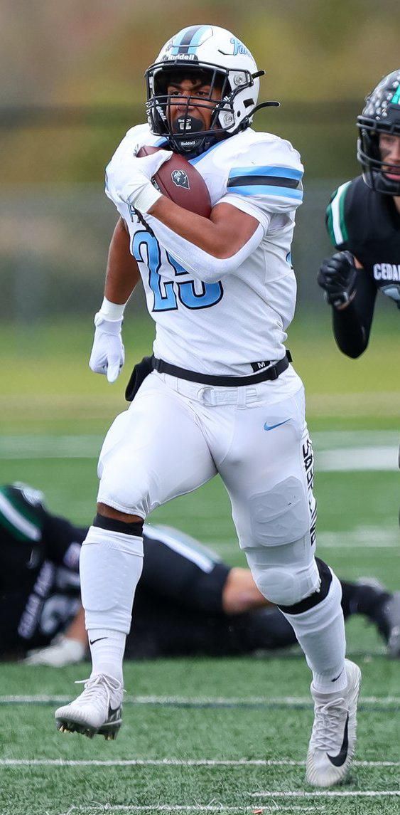 Brown’s record-setting dominance lifts Paetow to state semis