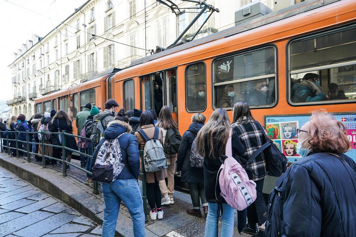 Super green flop: mezzi strapieni con pochi controlli