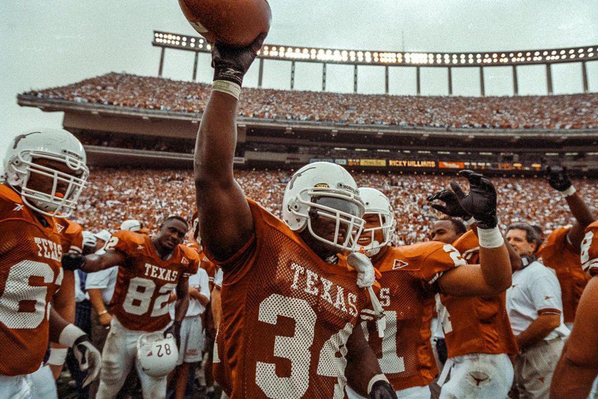 Nonprofit to offer $50K to Longhorn linemen using name, image and likeness for charity