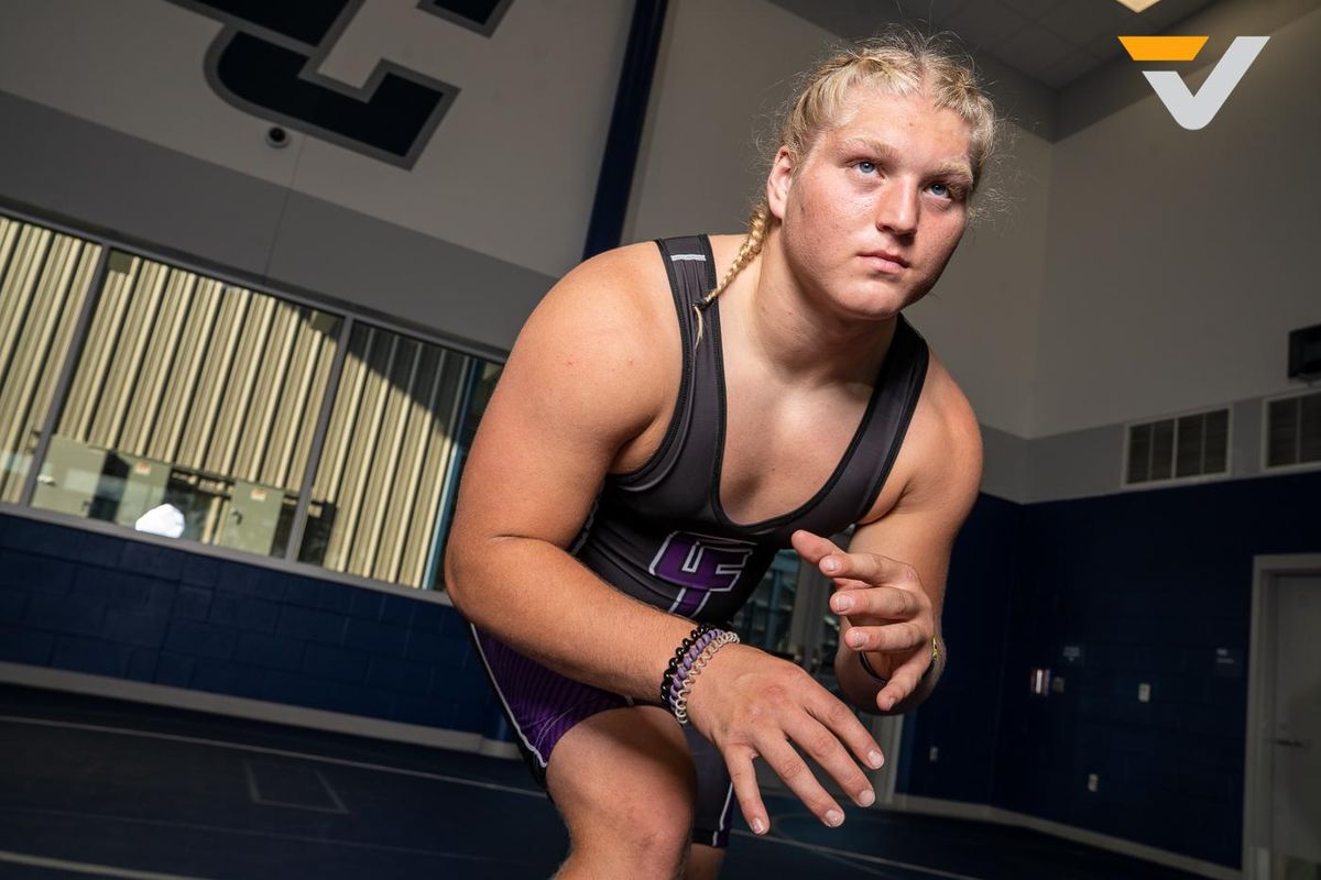 THE VIKING: Fulshear's Smith Embraces Gladiator Sports