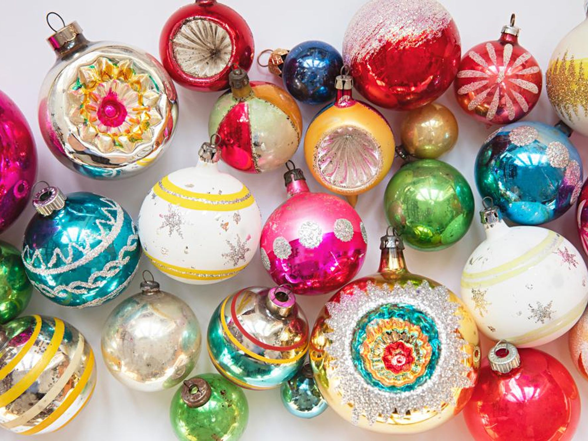 Christmas tree decorations we all used to have - It\'s a Southern Thing