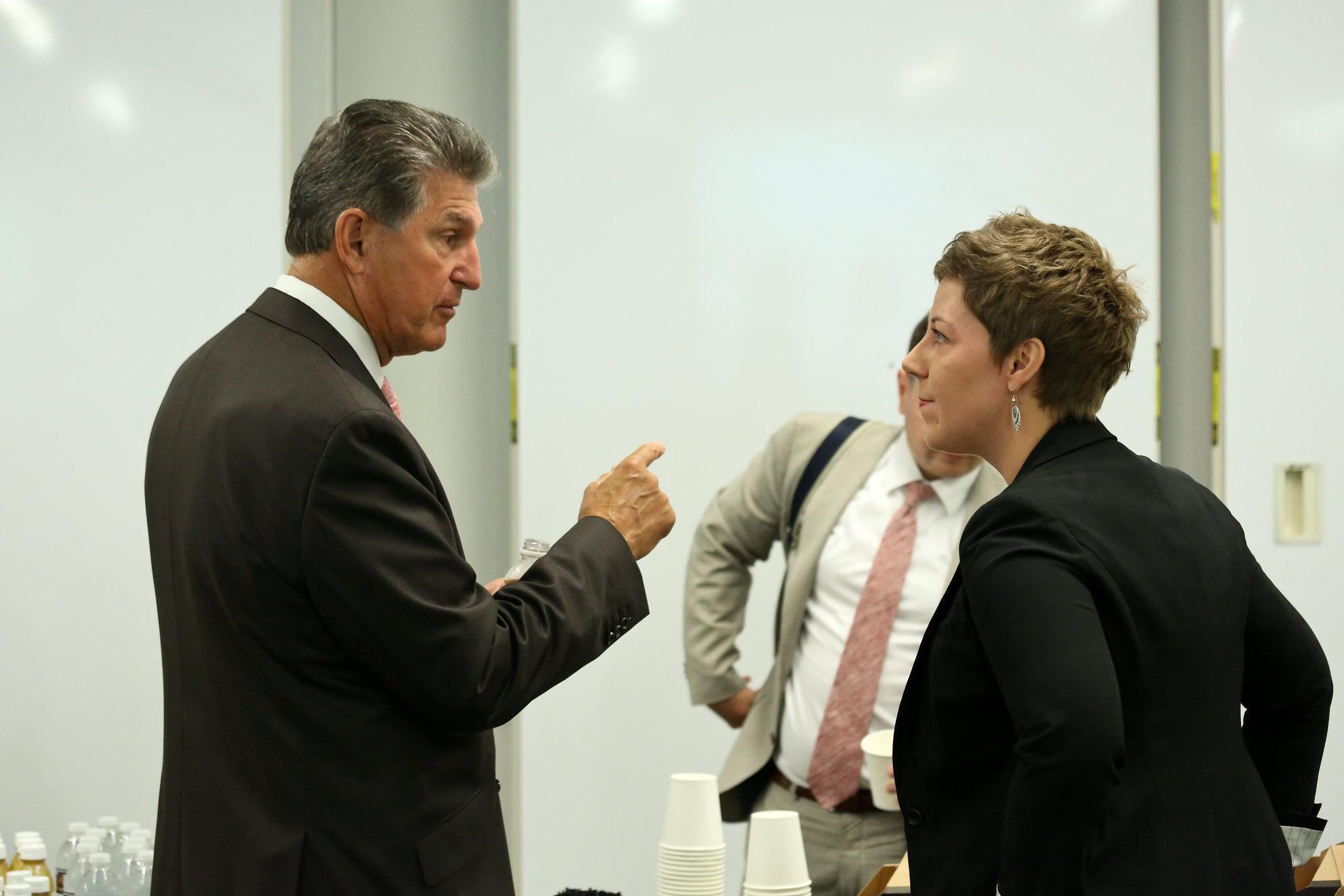 Manchin Berates Reporter After Getting Called Out On Efforts To Kill Popular Build Back Better Provision