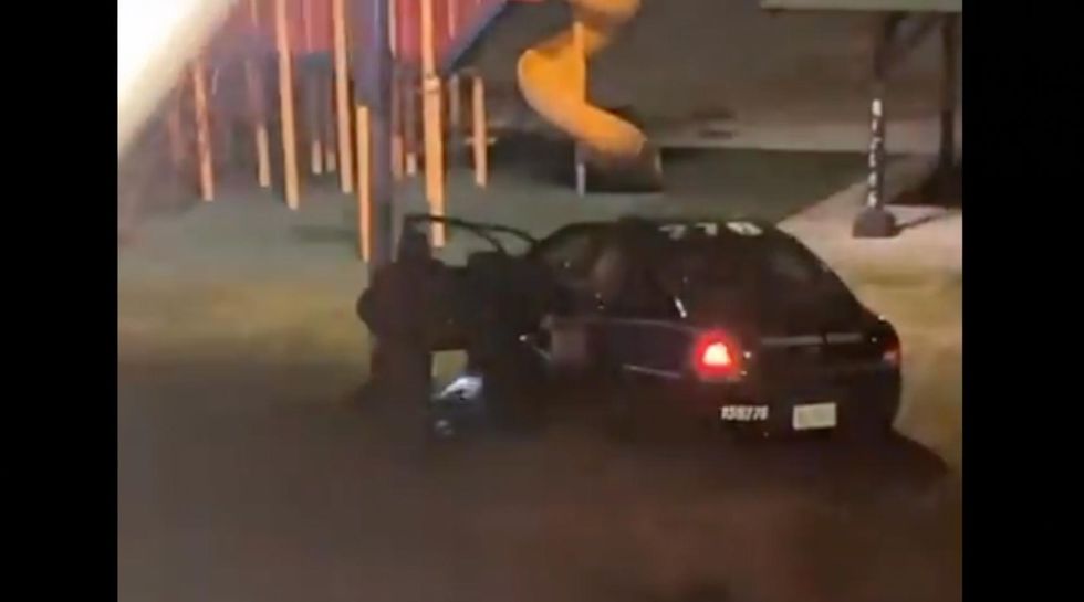 Video shows aftermath of ambush shooting of Baltimore officer as bystander says ‘Don’t call the police’ to report the crime Video shows aftermath of ambush shooting of Baltimore officer as bystander says ‘Don’t call the police’ to report the crime