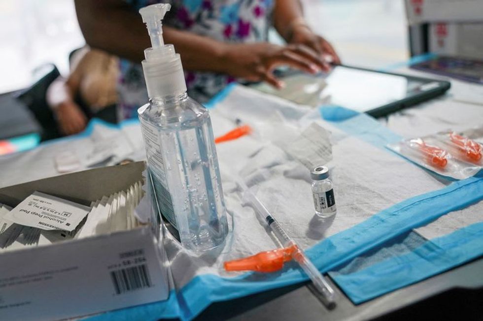 Enforcement Of U.S. Vaccine Mandate Could Begin In Early January