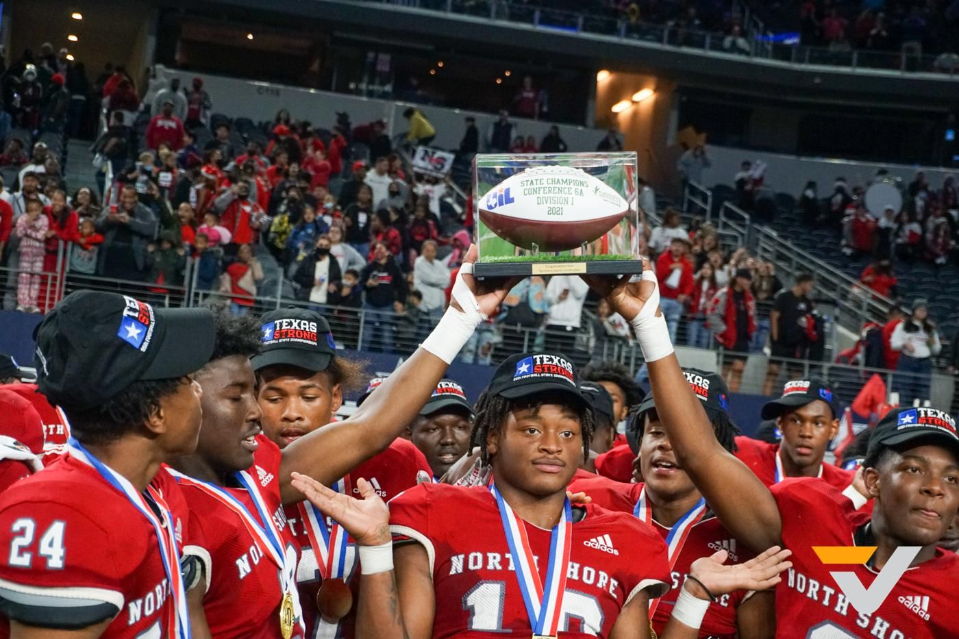 INSTANT GALLERY: North Shore defeats Duncanville for the State Title