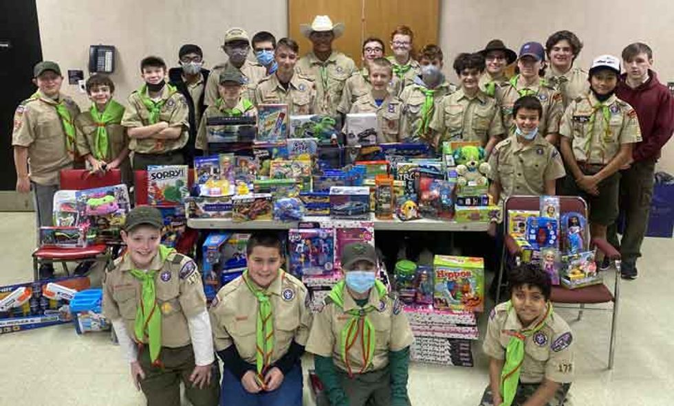 Scouts BSA Troop 173 Participates in Toys for Tots Toy Drive