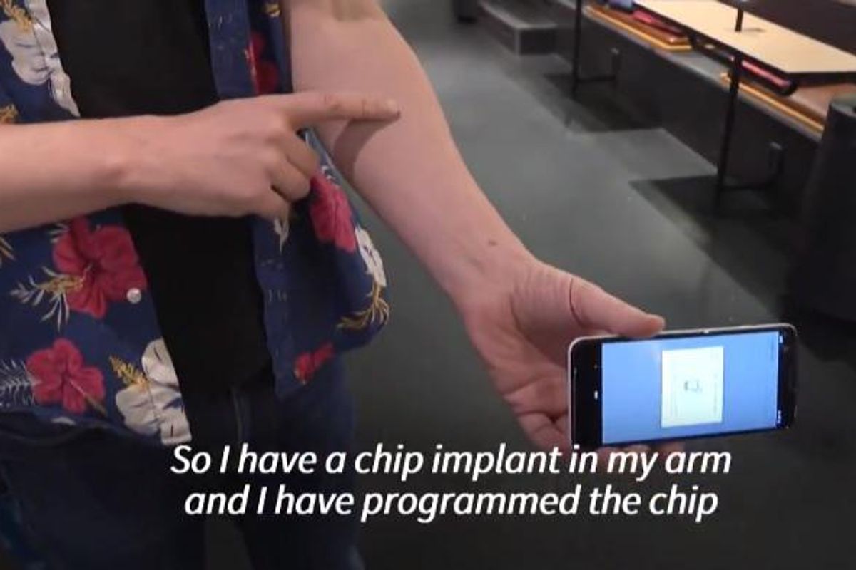 Swedish Tech Firm Puts Vaccine Passport On Implantable Microchip, Wait, Put That Axe Down