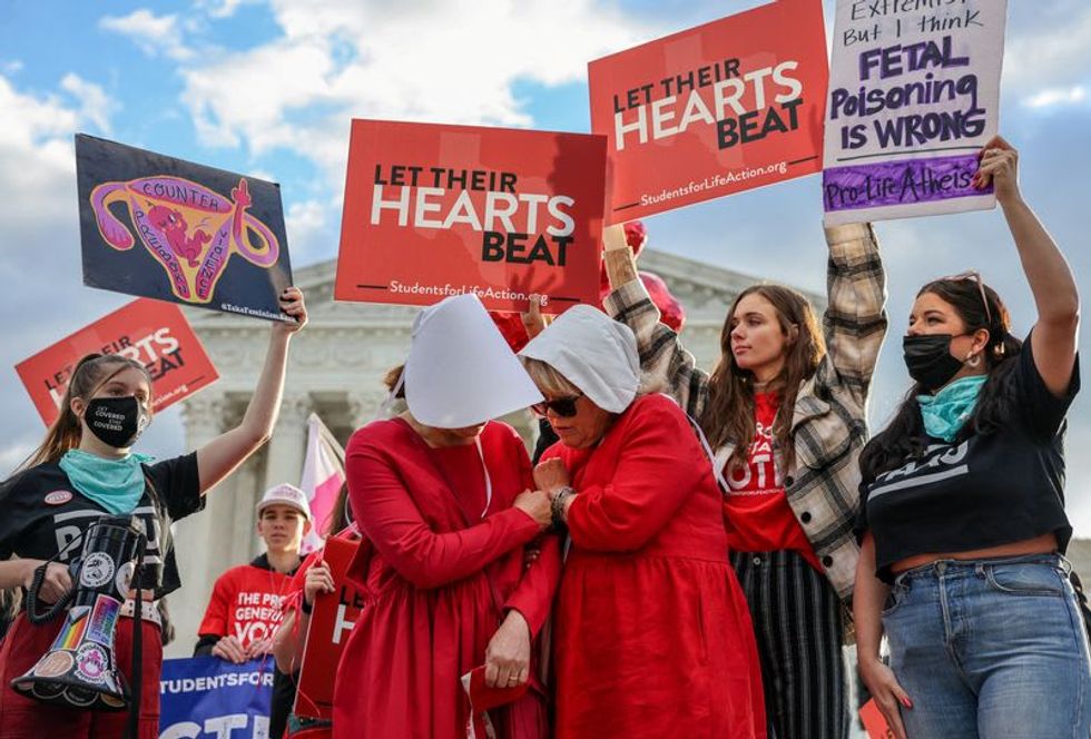 Supreme Court Allows Lawsuit Challenging Texas Abortion Law
