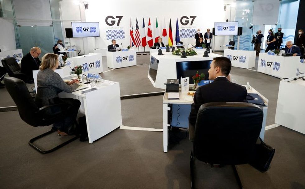 G7 Nations Draft Warning Of 'Massive Consequences' If Russia Attacks Ukraine