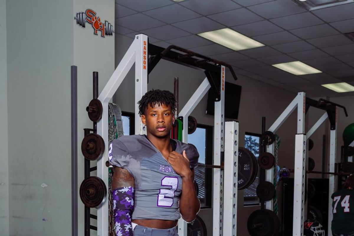 Klein Cain star WR Golden commits to UH