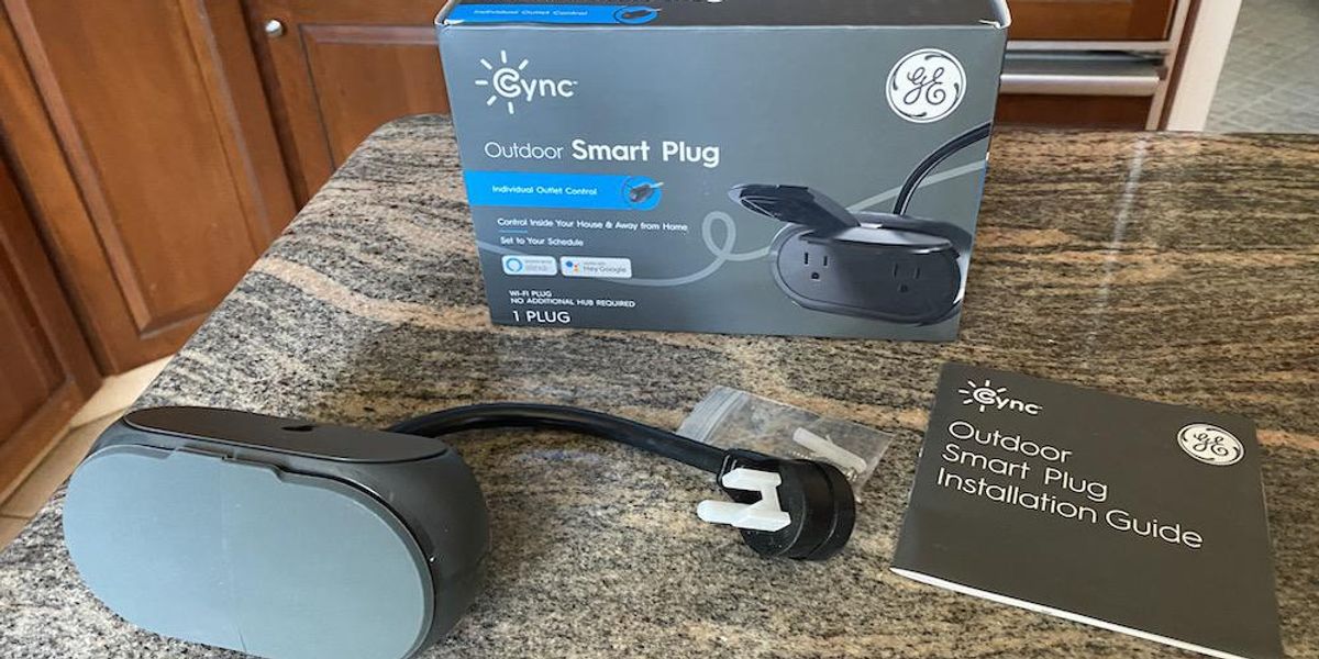 Cync Outdoor Smart Plug Review - Gearbrain