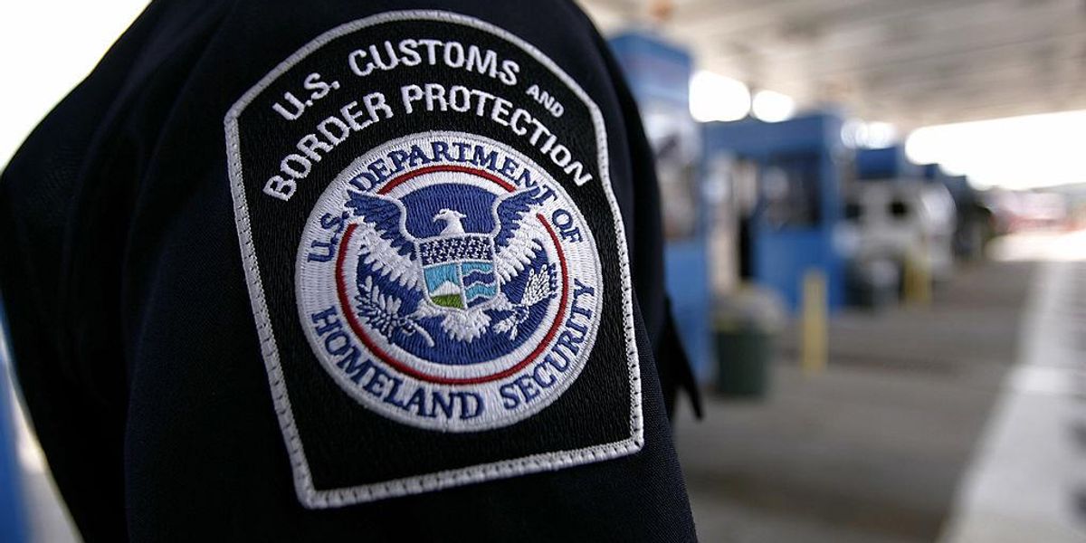 Cbp one. Печать на границе Department of Homeland Security us Customs and border Protection. U S Customs and border Protection New York. Печать в паспорте Department of Homeland Security us Customs and border Protection. Us border preclearance.