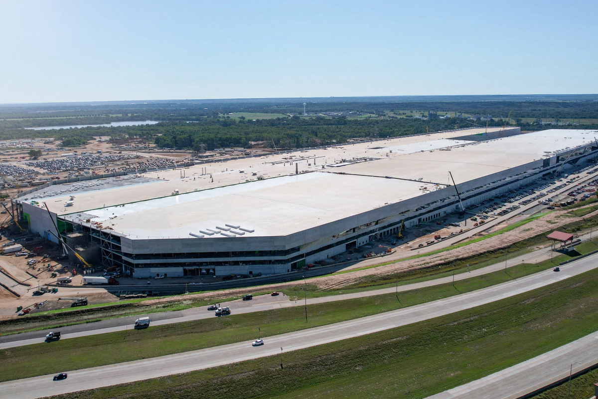 What we know about the 15,000 invited to the Tesla grand opening party