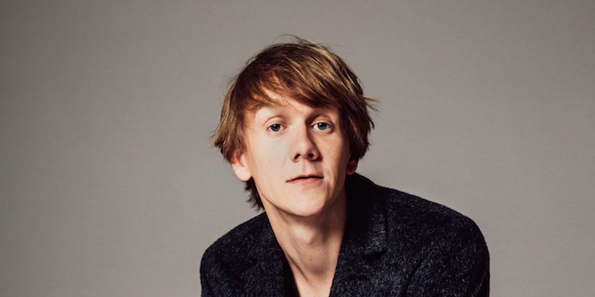 Josh Thomas, Creator of Please Like Me, Is The Awkward Aussie You Can't Help But Love