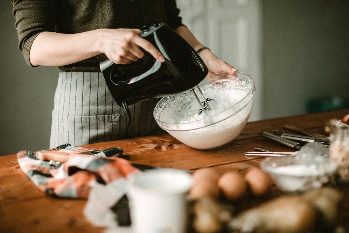 Da cucina, da caffè, da montare: la panna è regina della tavola