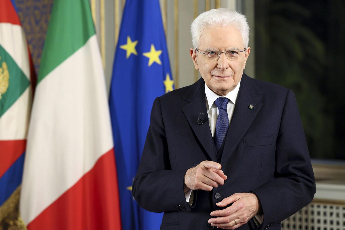 Il discorso sanitario di Mattarella e l'inchino alla transizione ecologica Ue