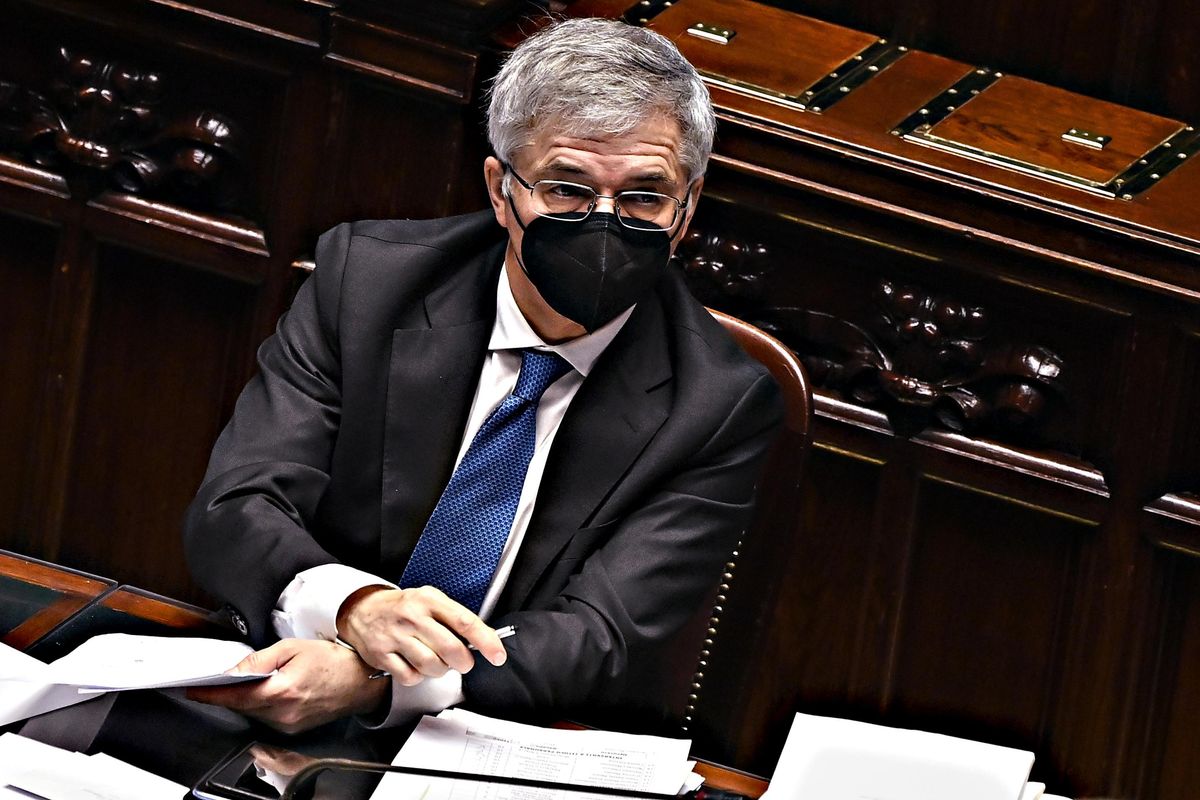 Meglio far slittare la delega fiscale